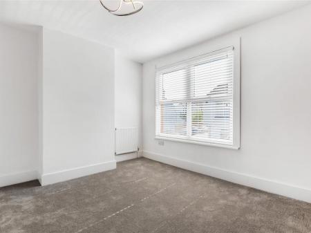 3 bedroom Terraced House for sale in Chester Road, Watford, WD18
