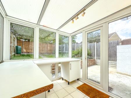 3 bedroom Terraced House to let in Moortown Road, Watford, WD19