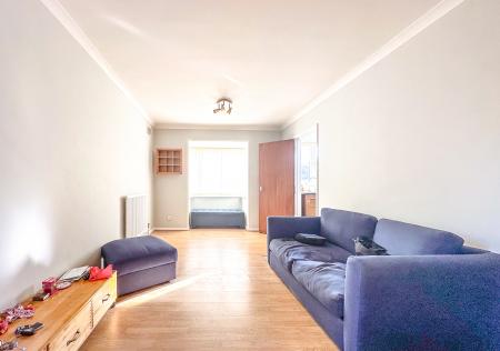 1 bedroom Flat to let in West Street, Watford, WD17