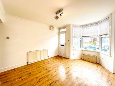 3 bedroom Terraced House to let in Judge Street, Watford, WD24