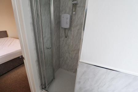 1 bedroom House share to let in Weedon Road, St James, Northampton, NN5