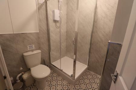 1 bedroom House share to let in Weedon Road, St James, Northampton, NN5