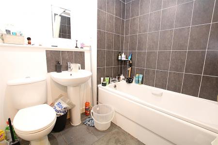 2 bedroom Flat for sale in Broad Street, Northampton