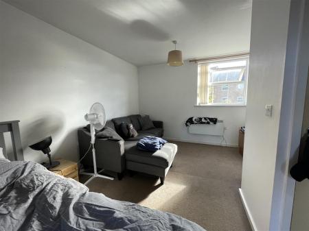 1 bedroom Flat for sale in STUDIO FLAT, Coton Meadows