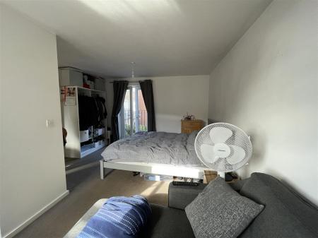 1 bedroom Flat for sale in STUDIO FLAT, Coton Meadows