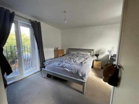 1 bedroom Flat for sale in STUDIO FLAT, Coton Meadows