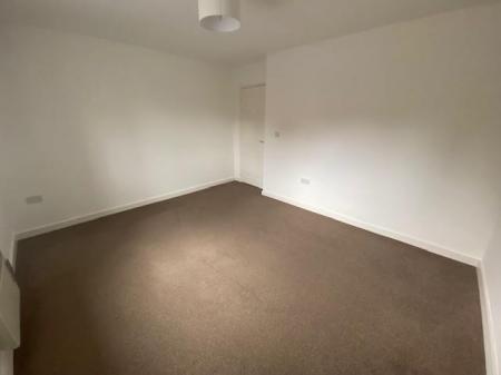 2 bedroom Flat for sale in Oliver Street, Rugby