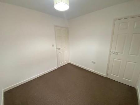2 bedroom Flat for sale in Oliver Street, Rugby