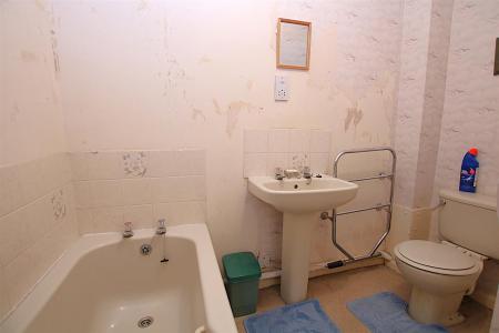 2 bedroom Flat for sale in Countess Road, St James