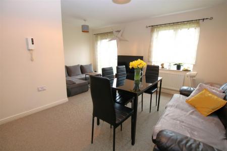 2 bedroom Apartment for sale in River View, Northampton