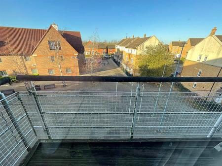 2 bedroom Flat for sale in Wilks Walk, Grange Park