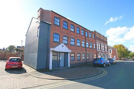 2 bedroom Flat for sale in Stockley Street, Northampton