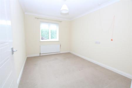 2 bedroom Flat for sale in King Richard Court, East Hunsbury