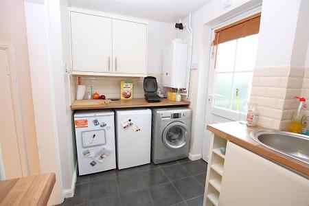 2 bedroom Terraced House for sale in Shard Close, East Hunsbury