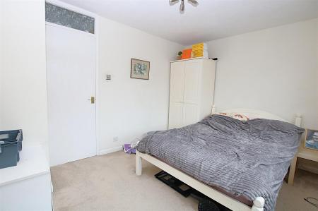 2 bedroom Terraced House for sale in Shard Close, East Hunsbury