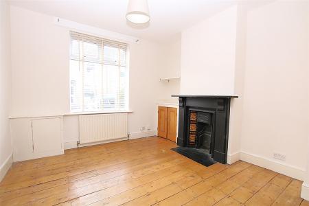 2 bedroom Terraced House for sale in Moore Street, Kingsley