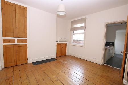 2 bedroom Terraced House for sale in Moore Street, Kingsley