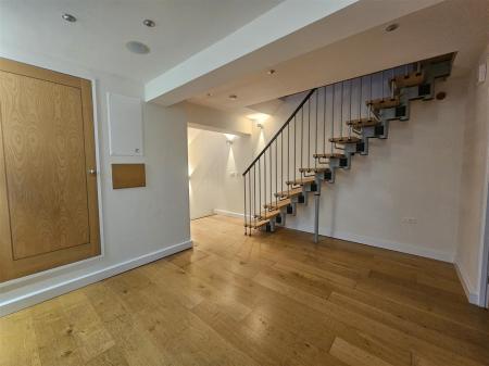 2 bedroom Flat for sale in Artizan Road, Northampton