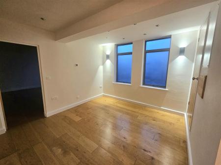 2 bedroom Flat for sale in Artizan Road, Northampton