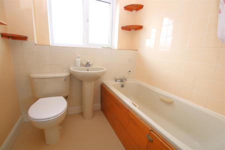 2 bedroom Semi-detached house for sale in Granary Road, East Hunsbury