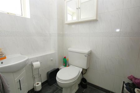 4 bedroom Terraced House for sale in Medellin Hill, Southfields