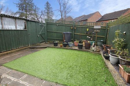 4 bedroom Terraced House for sale in Medellin Hill, Southfields