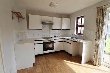 2 bedroom End of terrace house for sale in Greeves Close, Duston