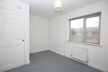 2 bedroom Semi-detached house for sale in Limoges Court, Duston