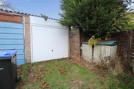 3 bedroom Terraced House for sale in Annesley Close, Abington Vale
