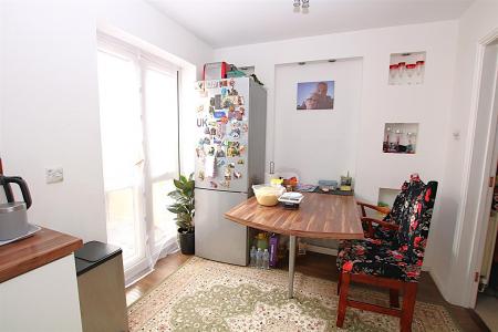 3 bedroom Semi-detached house for sale in Dixon Road, Kingsthorpe