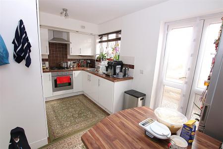 3 bedroom Semi-detached house for sale in Dixon Road, Kingsthorpe