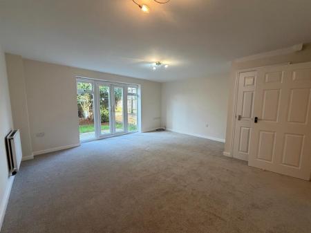 3 bedroom End of terrace house for sale in Brooks Close, Wootton