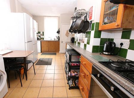 6 bedroom Terraced House for sale in St. Pauls Road, Semilong