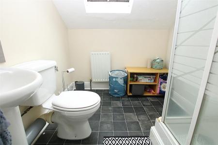 6 bedroom Terraced House for sale in St. Pauls Road, Semilong