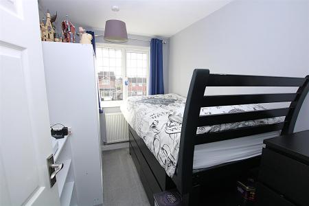 4 bedroom Detached house for sale in Fleetwind Drive, East Hunsbury