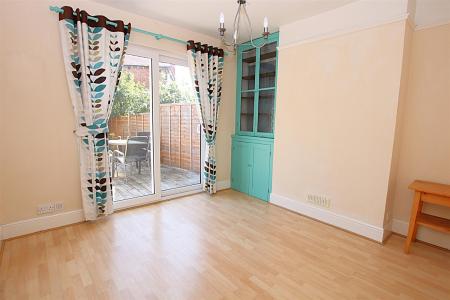 4 bedroom Semi-detached house for sale in Wellingborough Road, Northampton