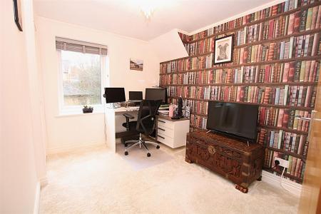 3 bedroom Detached house for sale in Meldon Close, East Hunsbury