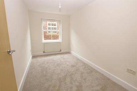 2 bedroom Flat for sale in Henry Bird Way, Northampton