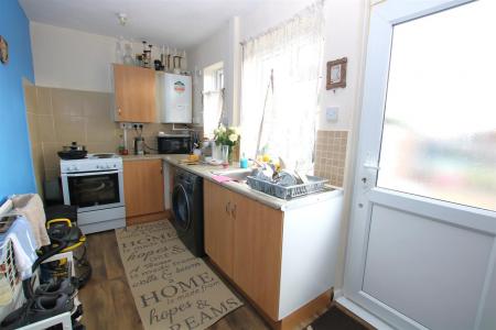 2 bedroom Terraced House for sale in Dorset Gardens, Kingsthorpe