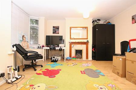 3 bedroom Semi-detached house for sale in Chalcombe Avenue, Kingsthorpe