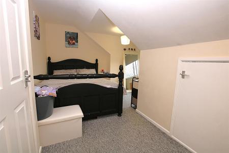 3 bedroom Semi-detached house for sale in Chalcombe Avenue, Kingsthorpe