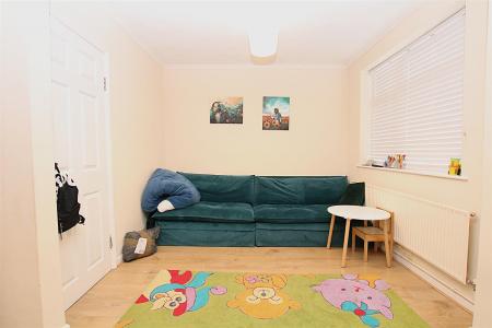 3 bedroom Semi-detached house for sale in Chalcombe Avenue, Kingsthorpe