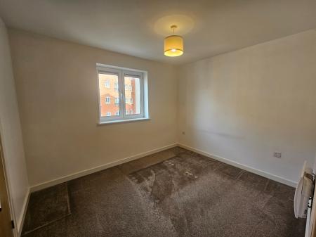 2 bedroom Flat to let in Broad Street, Northampton, NN1