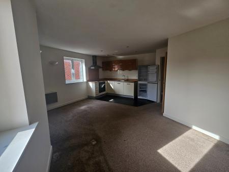 2 bedroom Flat to let in Broad Street, Northampton, NN1