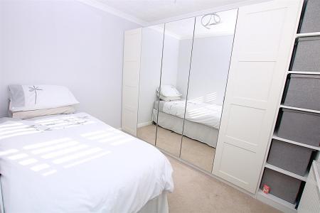 3 bedroom End of terrace house for sale in Butts Croft Close, East Hunsbury