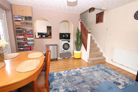 1 bedroom Terraced House for sale in Twyford Close, Little Billing