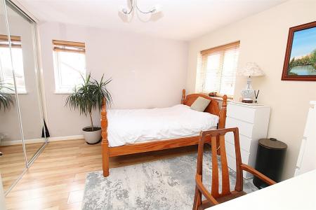 1 bedroom Terraced House for sale in Twyford Close, Little Billing