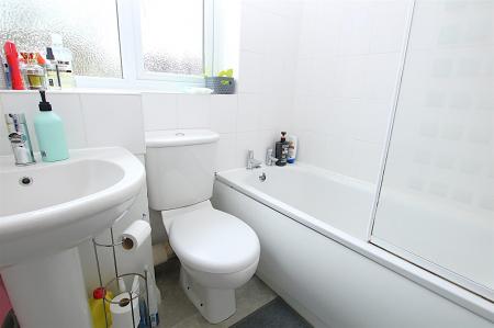 1 bedroom Terraced House for sale in Longford Avenue, Little Billing