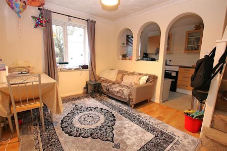 1 bedroom Terraced House for sale in Longford Avenue, Little Billing