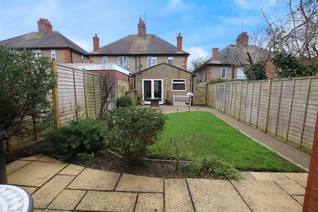 3 bedroom Semi-detached house for sale in Watering Lane, Collingtree